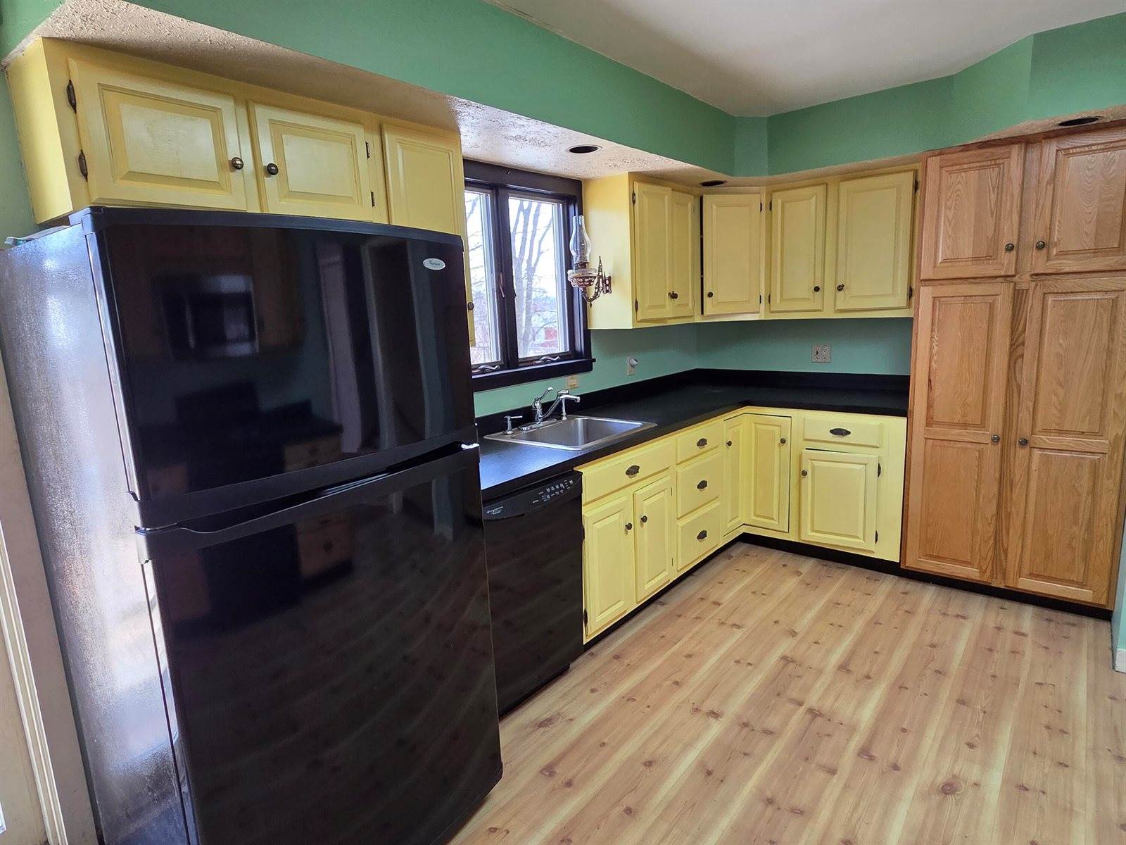 277 Pearl Street, Bangor, ME 04401