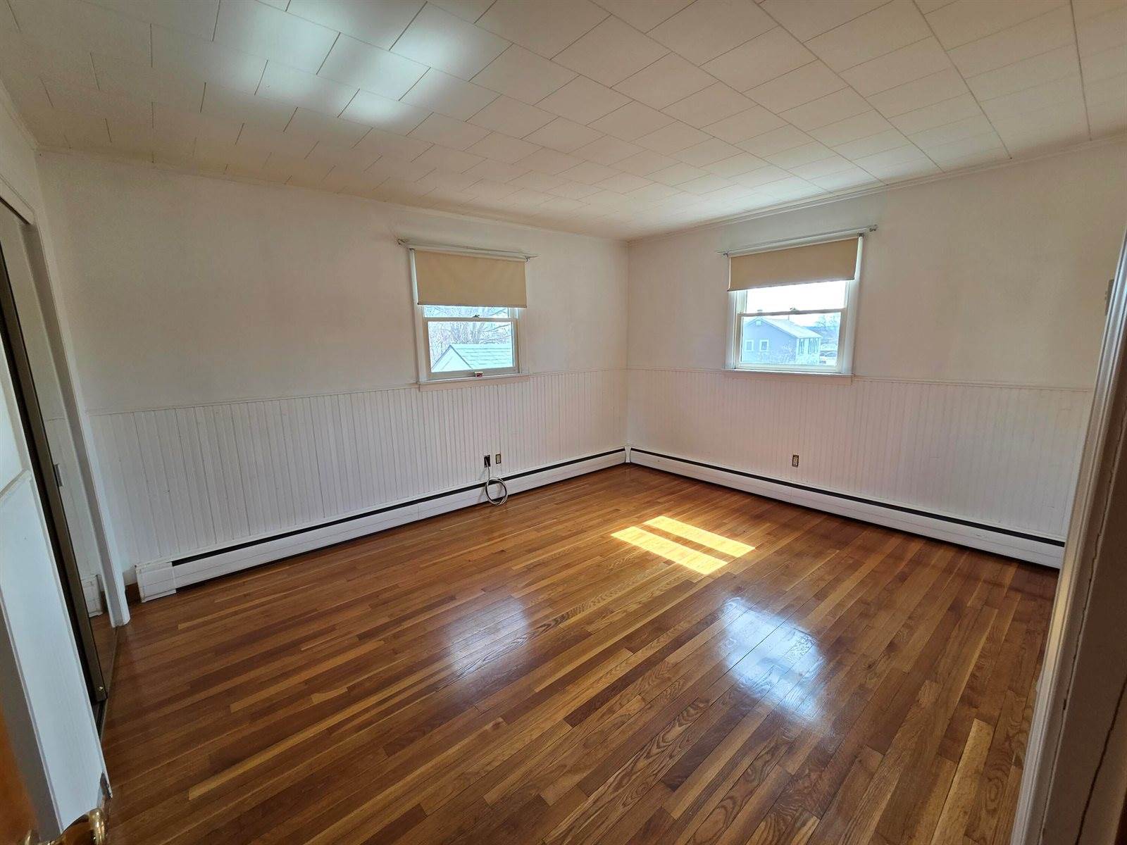 277 Pearl Street, Bangor, ME 04401