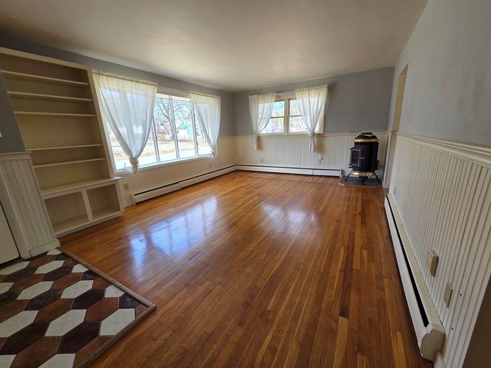 277 Pearl Street, Bangor, ME 04401