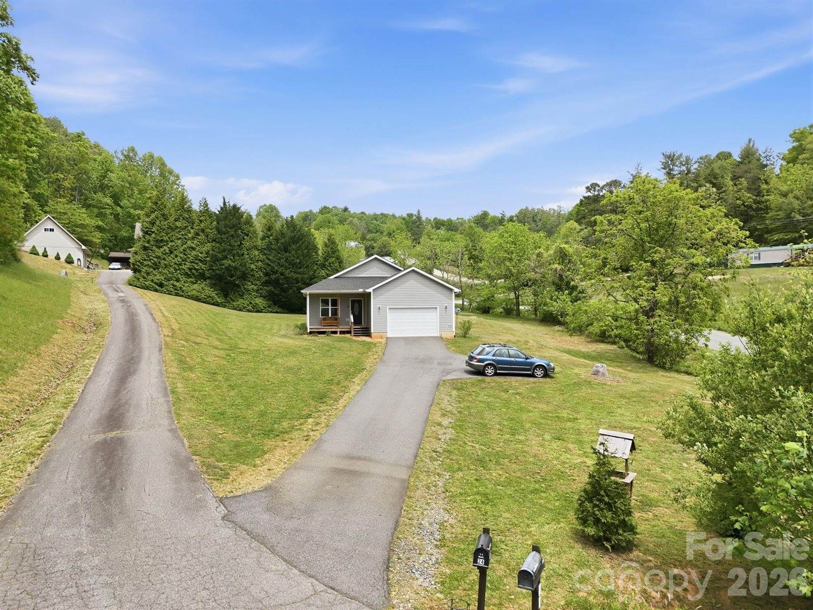 10 Scarlett Ridge Drive, Marshall, NC 28753