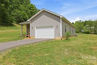 10 Scarlett Ridge Drive, Marshall, NC 28753