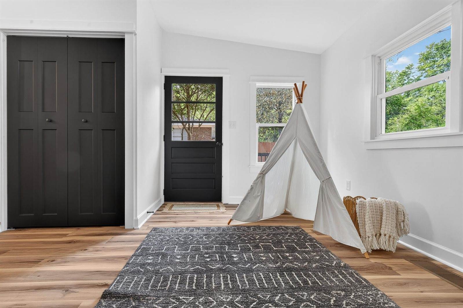 314 Ashley Drive, Summerville, SC 29485