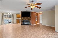 633 Allen Drive, Marshall, NC 28753