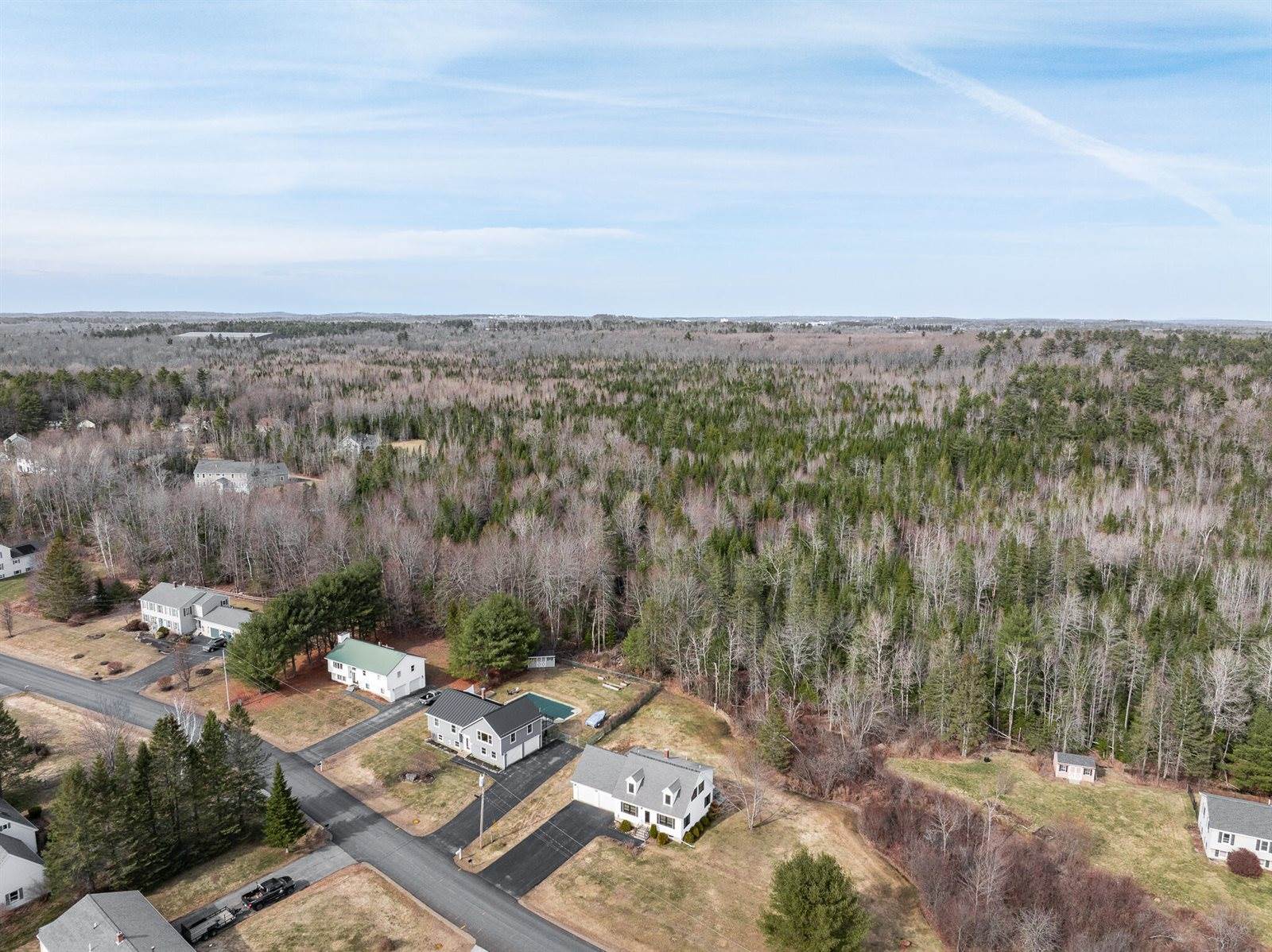 32 Main Trail, Hampden, ME 04444