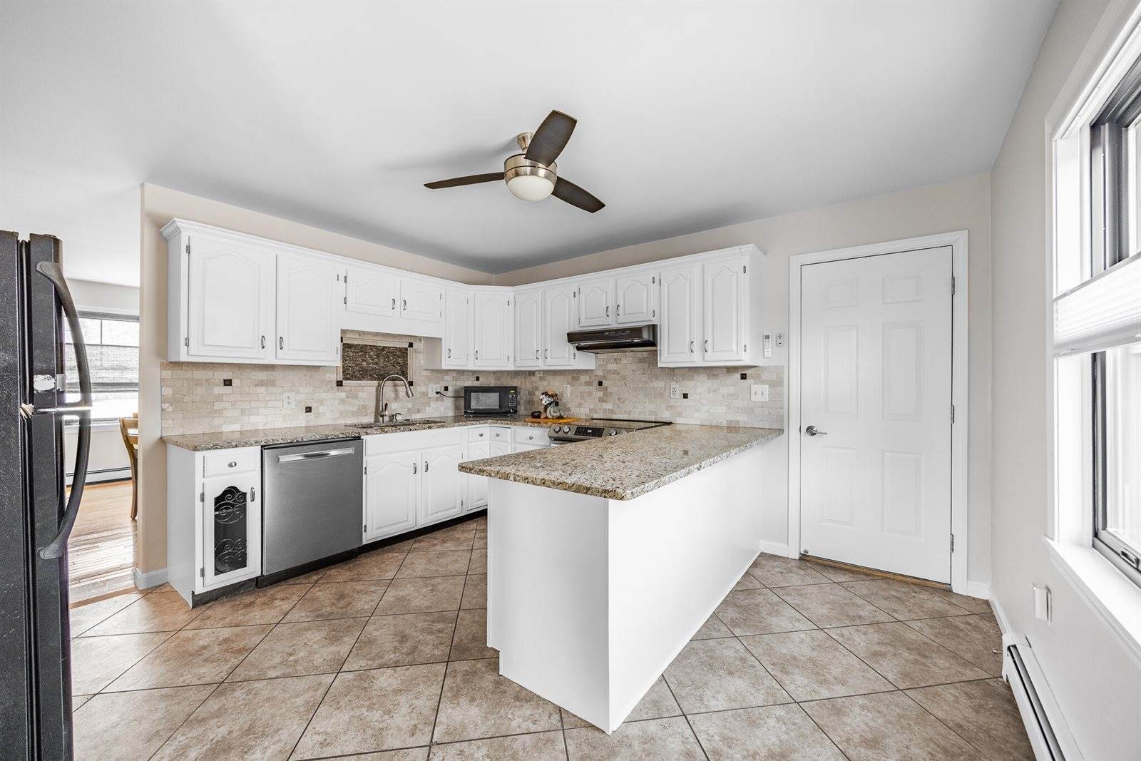 32 Main Trail, Hampden, ME 04444