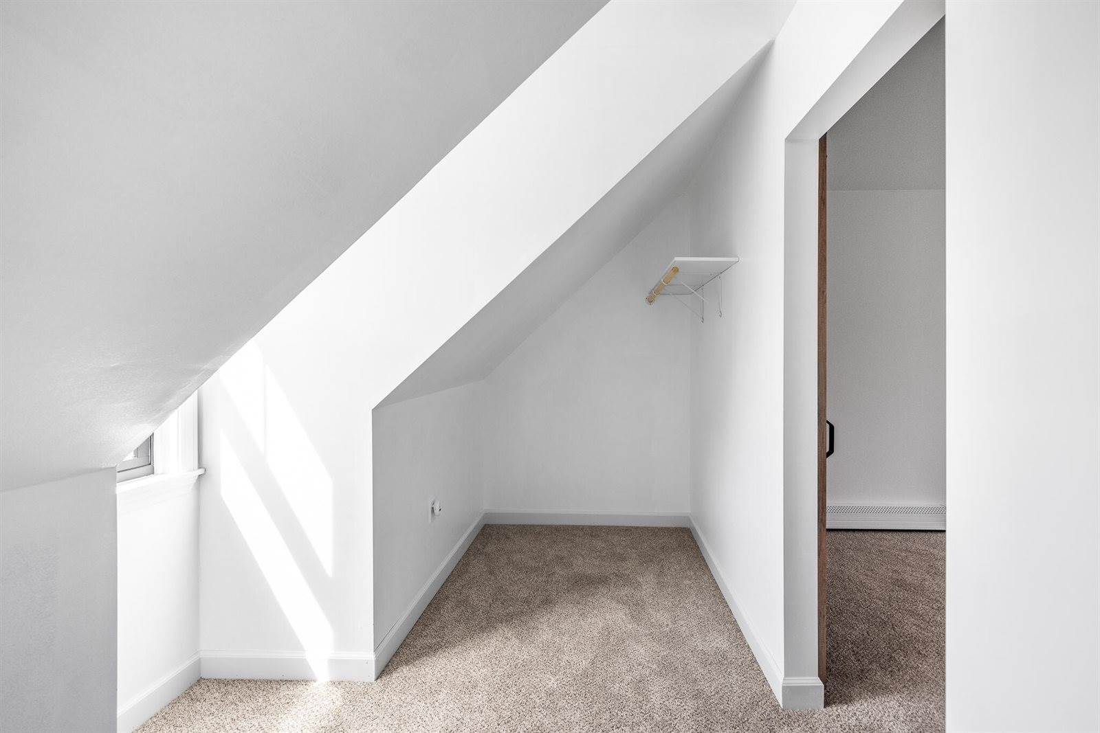 32 Main Trail, Hampden, ME 04444