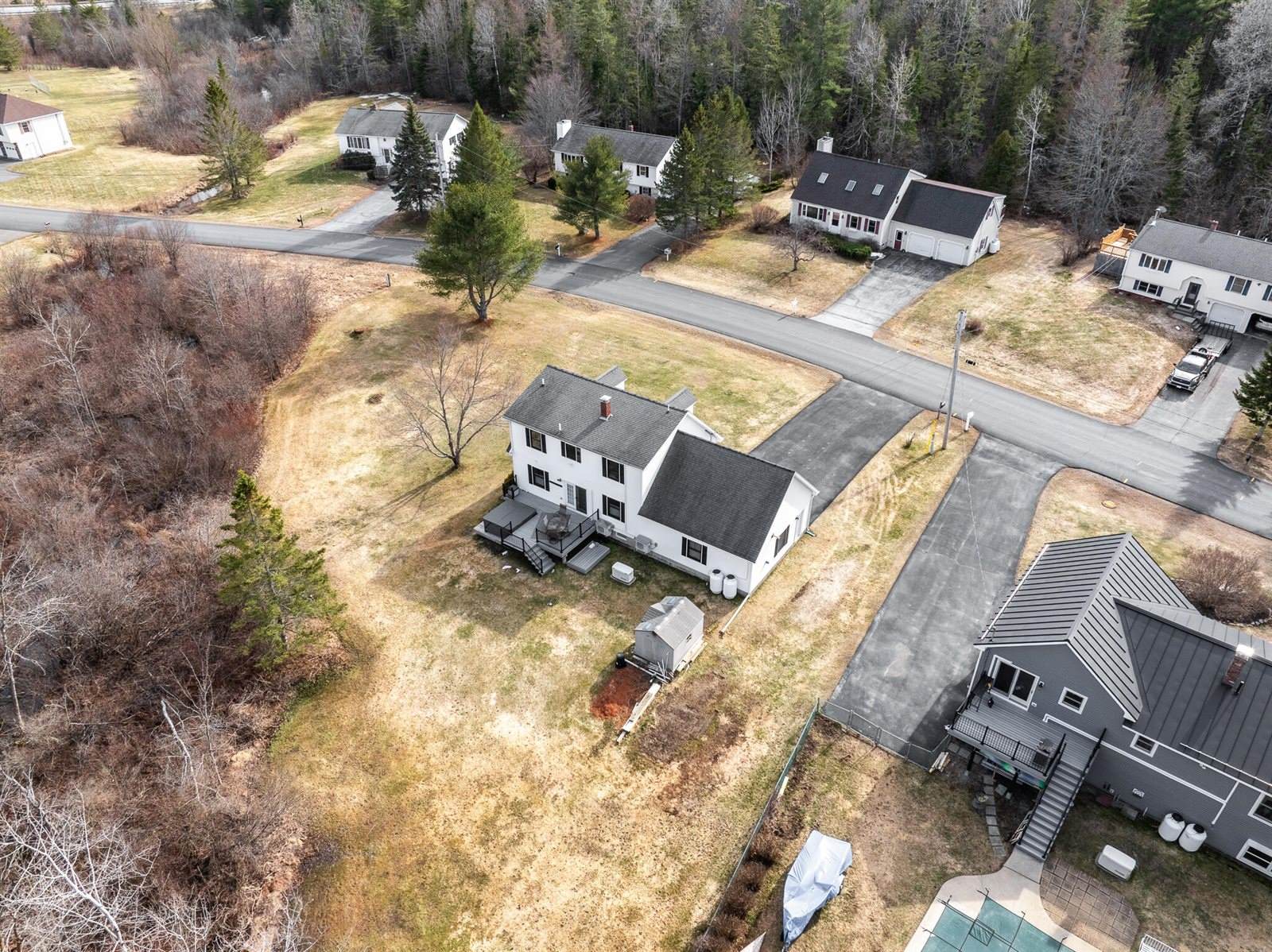 32 Main Trail, Hampden, ME 04444