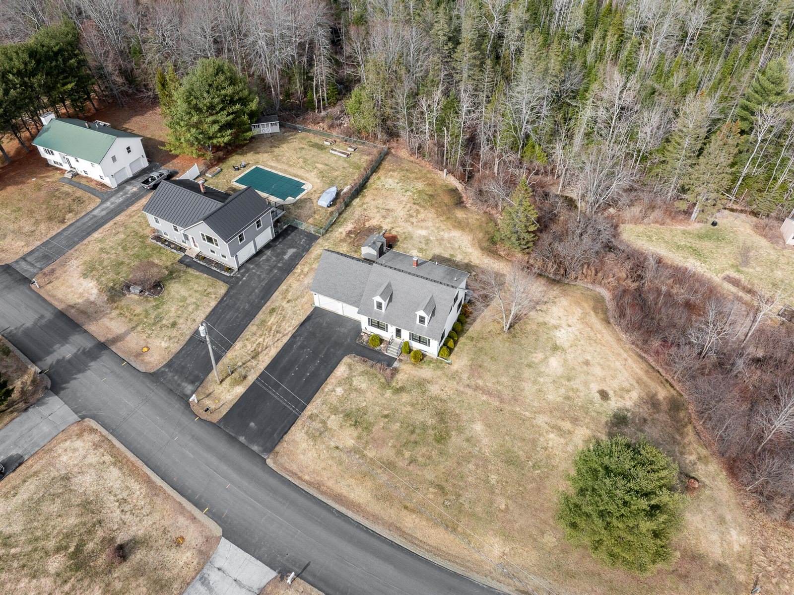 32 Main Trail, Hampden, ME 04444