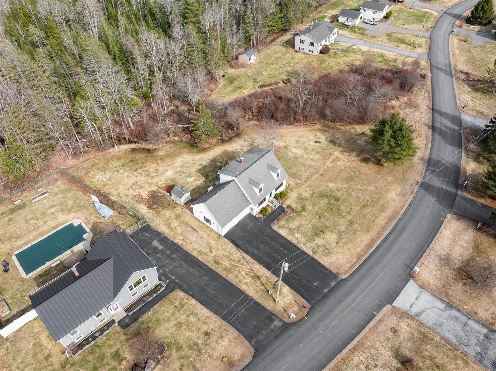 32 Main Trail, Hampden, ME 04444