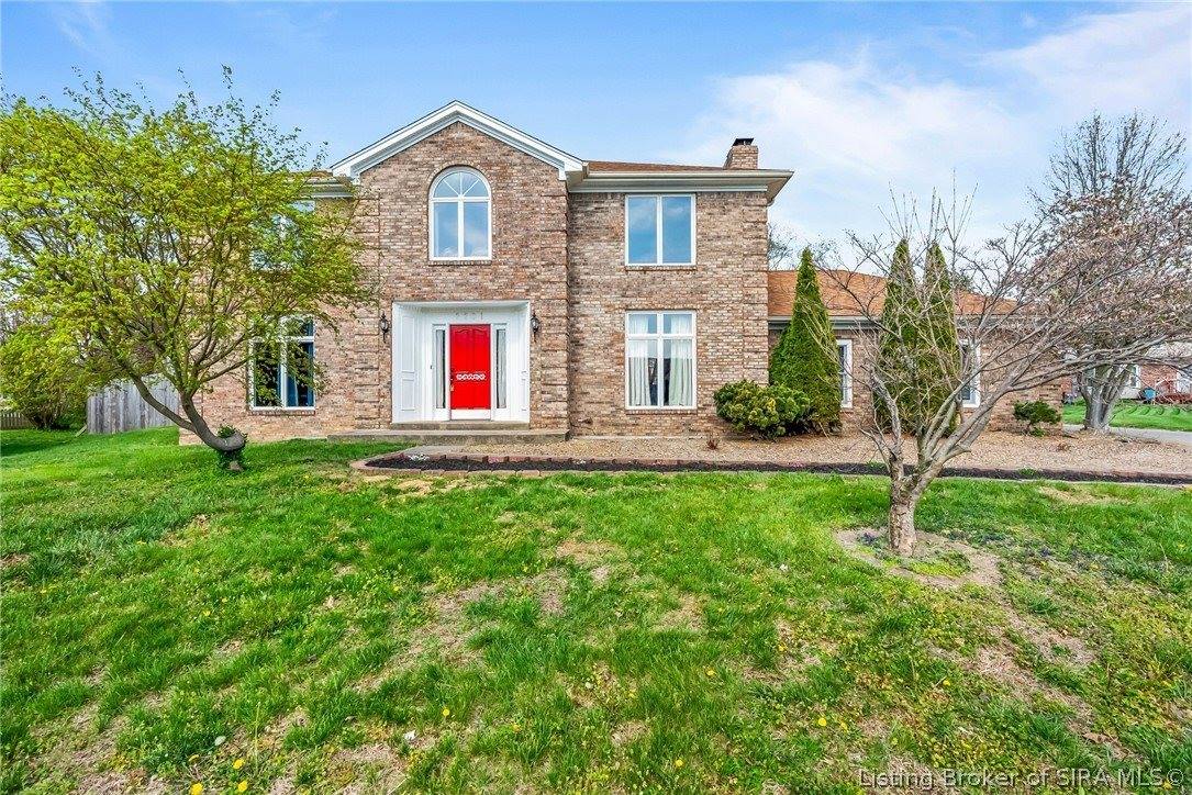 2201 Glenn Abbey, Jeffersonville, IN 47130