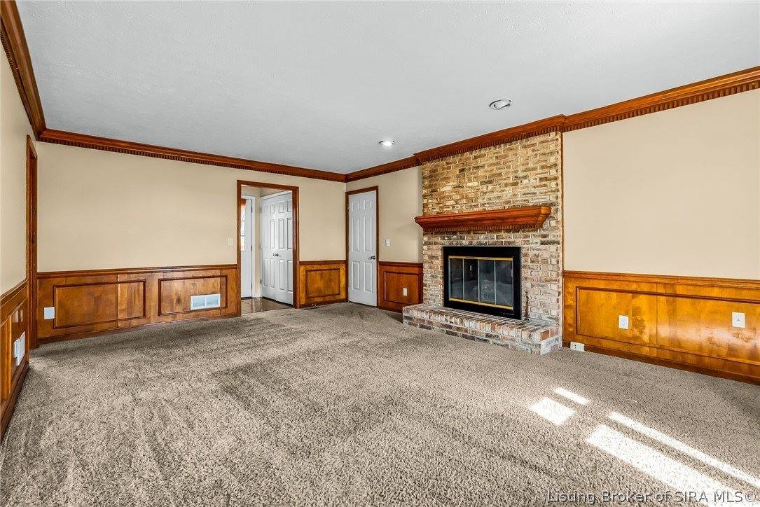 2201 Glenn Abbey, Jeffersonville, IN 47130