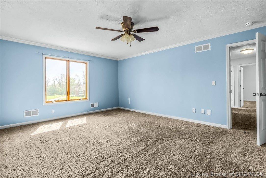 2201 Glenn Abbey, Jeffersonville, IN 47130