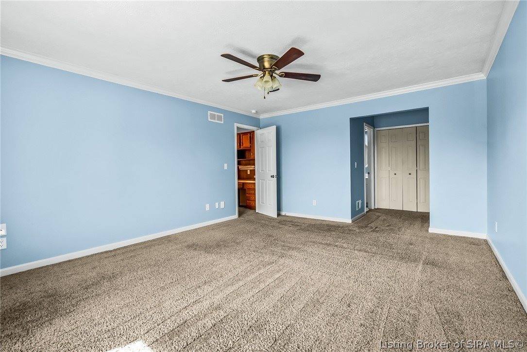 2201 Glenn Abbey, Jeffersonville, IN 47130