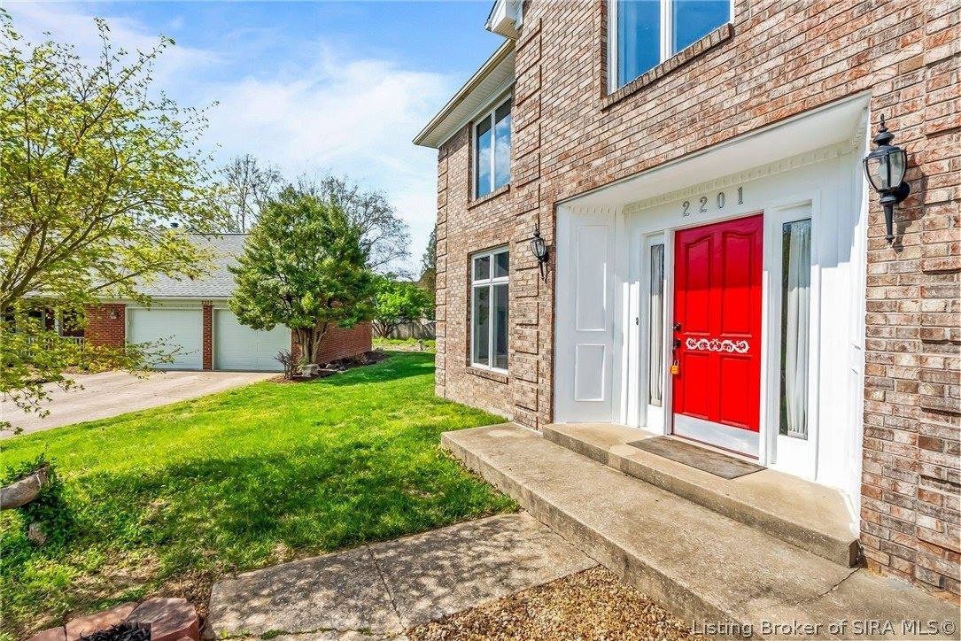 2201 Glenn Abbey, Jeffersonville, IN 47130