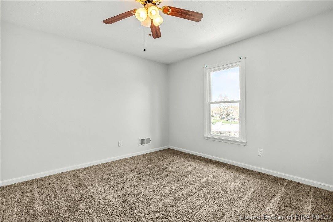 2201 Glenn Abbey, Jeffersonville, IN 47130