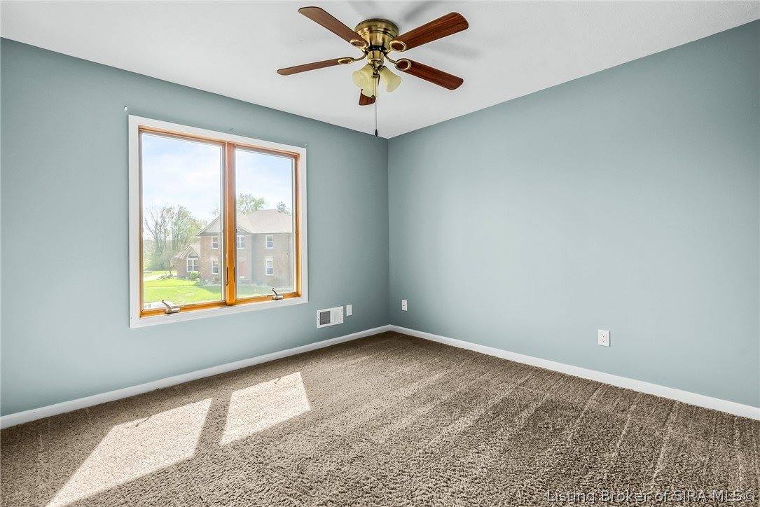 2201 Glenn Abbey, Jeffersonville, IN 47130