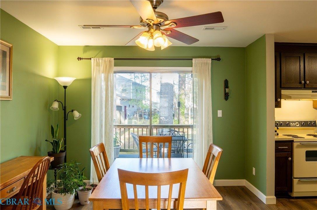 8 Redcedar Way, Newport News, VA 23608