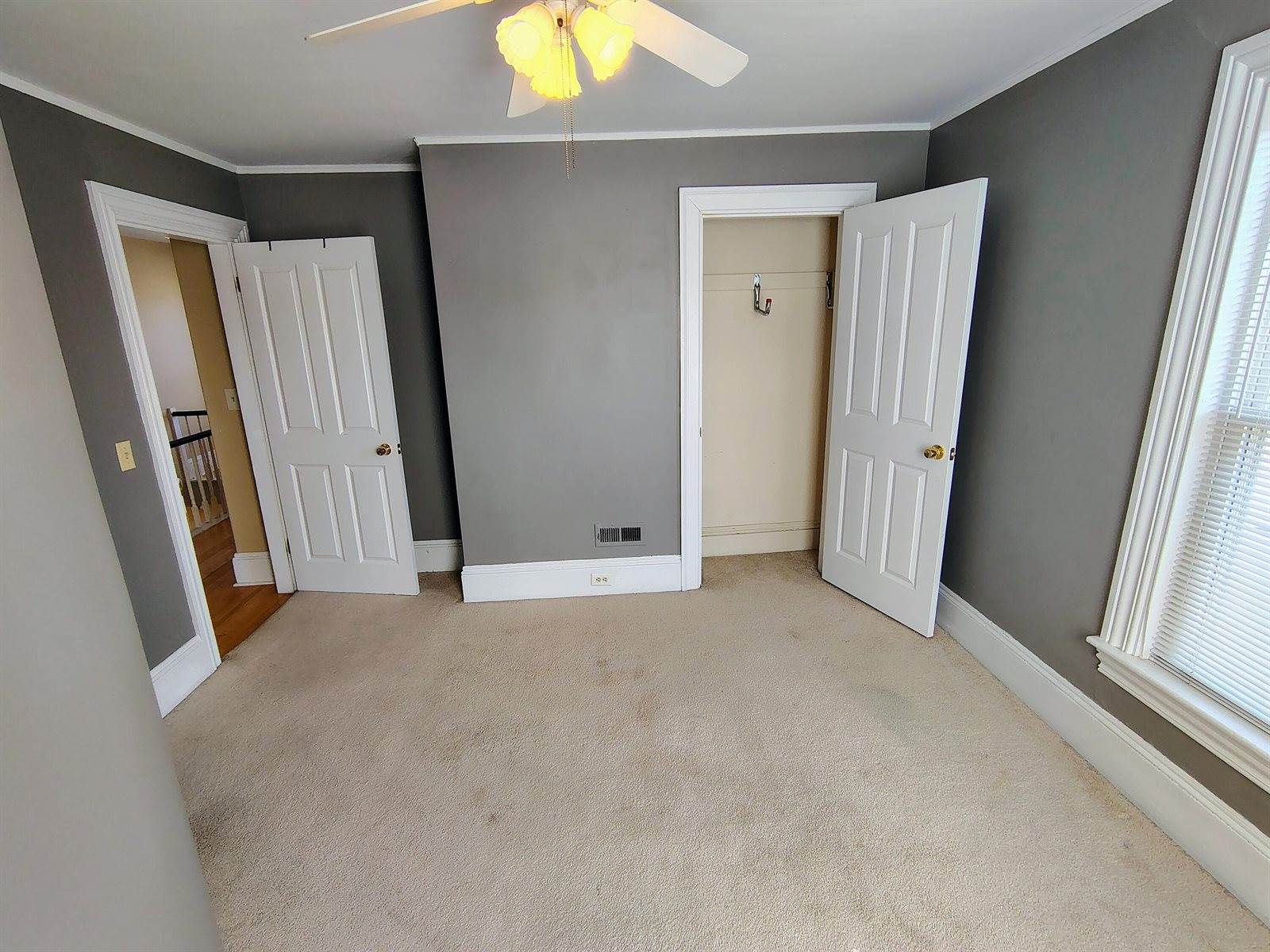 60 West Street, Bangor, ME 04401