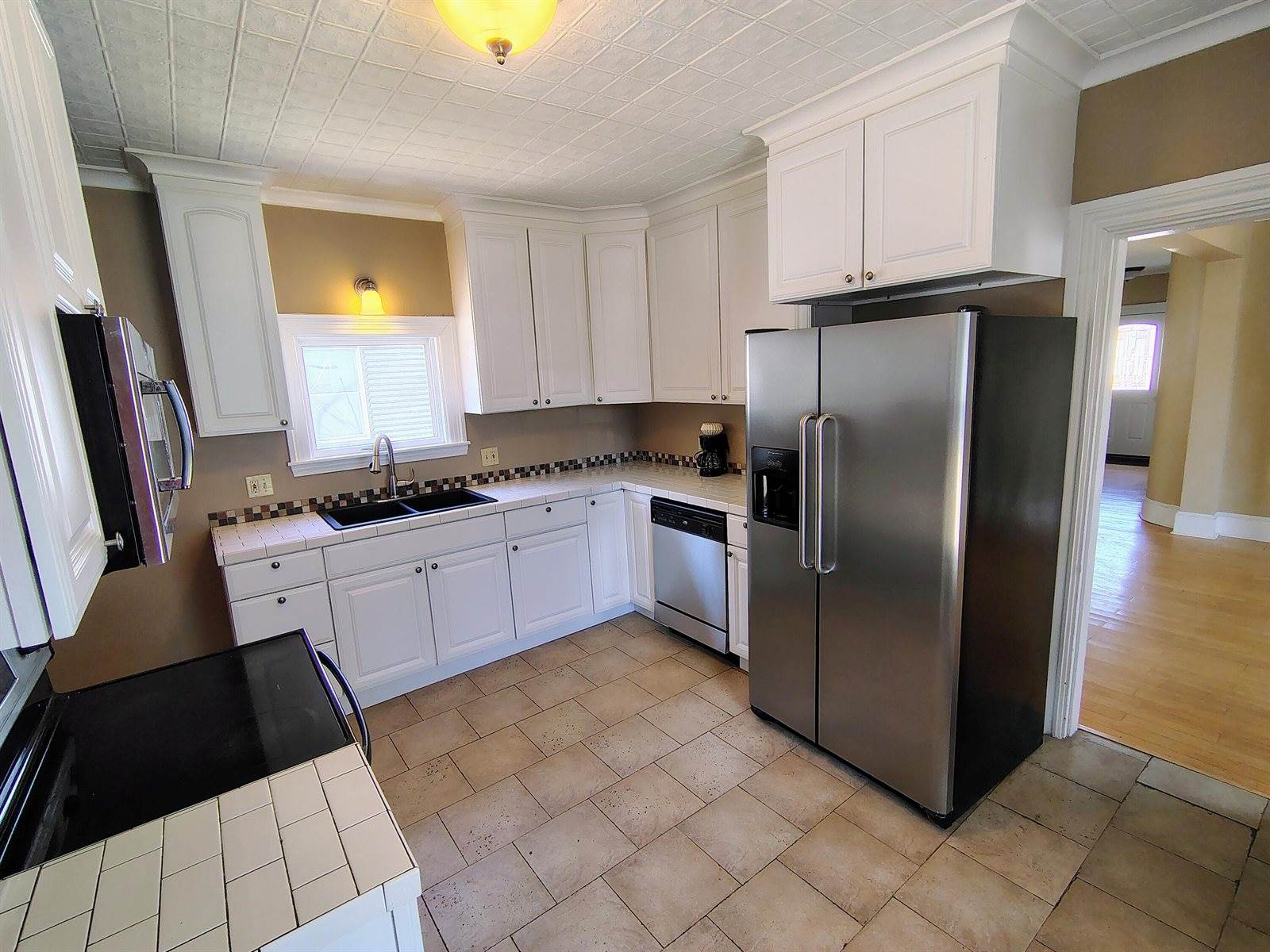 60 West Street, Bangor, ME 04401