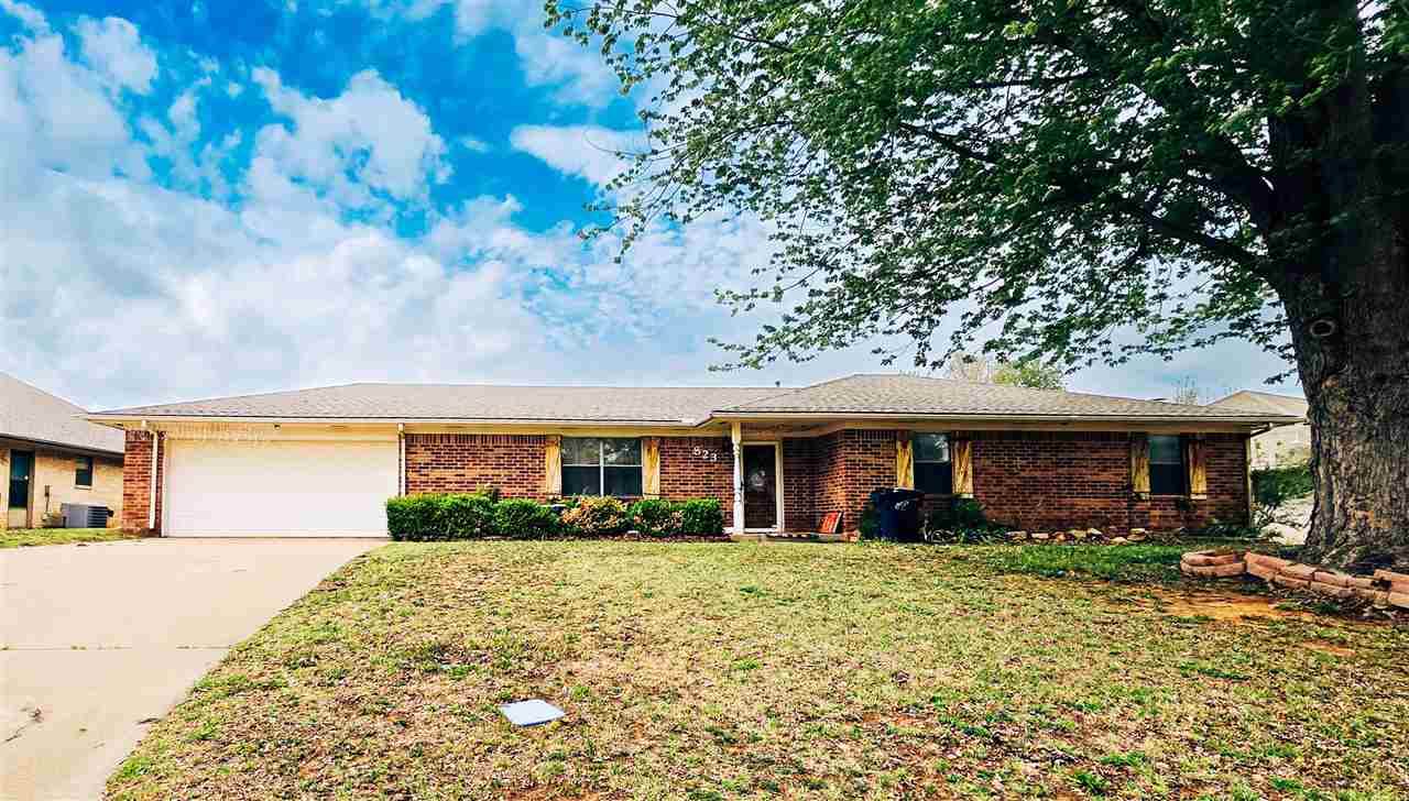 823 Wilshire Ter, Anadarko, OK 73005