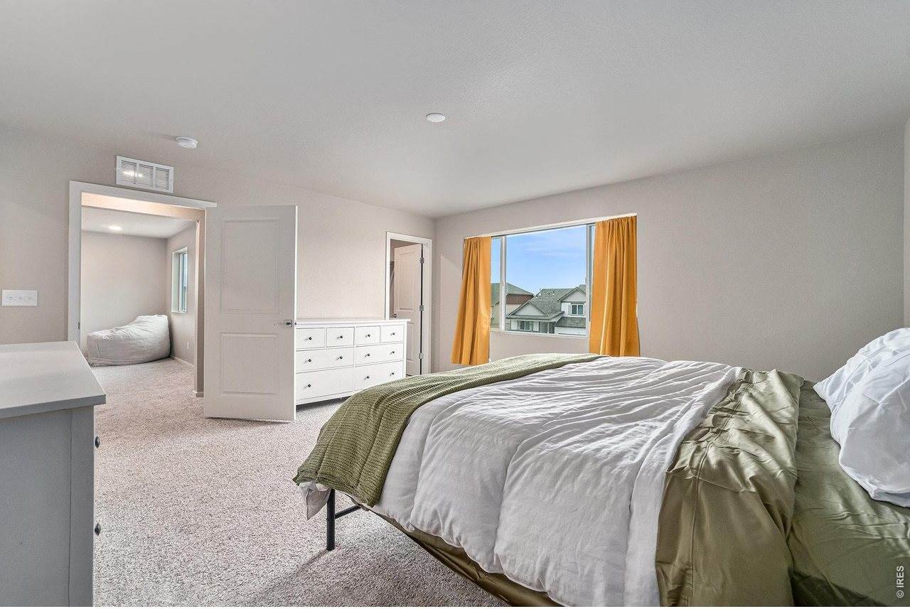 6637 6th St, Greeley, CO 80634