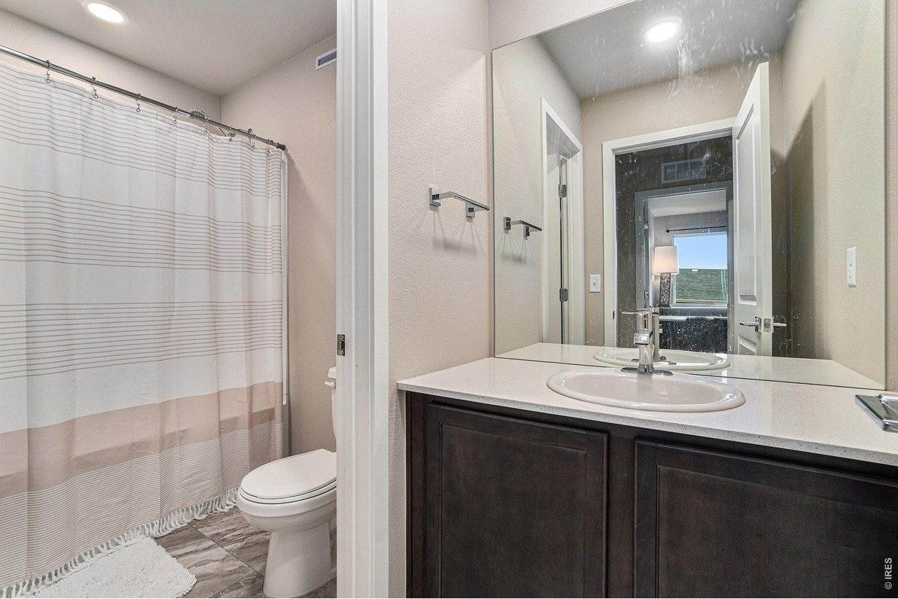 6637 6th St, Greeley, CO 80634