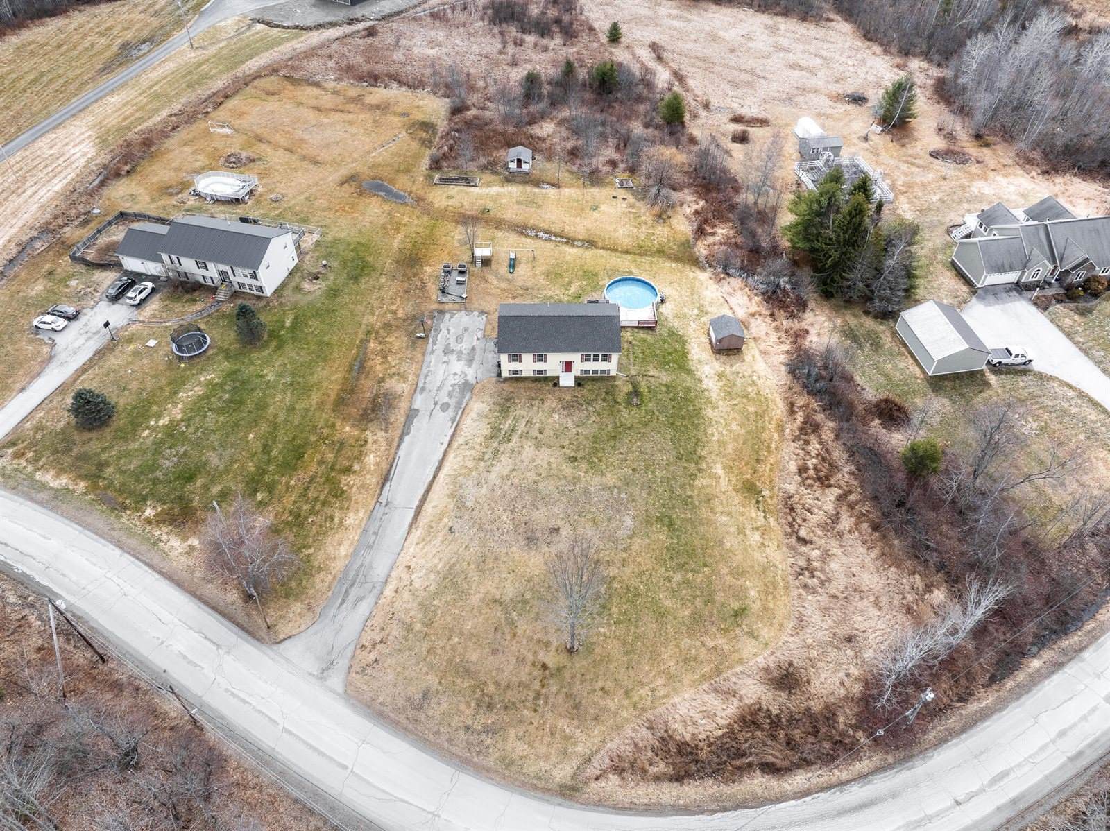 190 Smith Road, Hermon, ME 04401