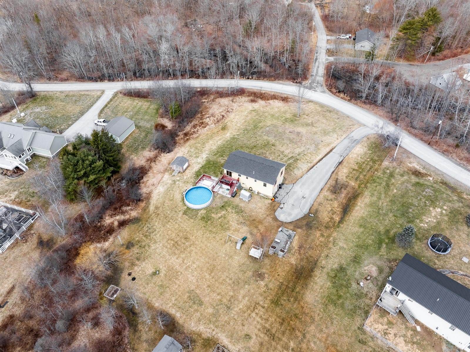 190 Smith Road, Hermon, ME 04401