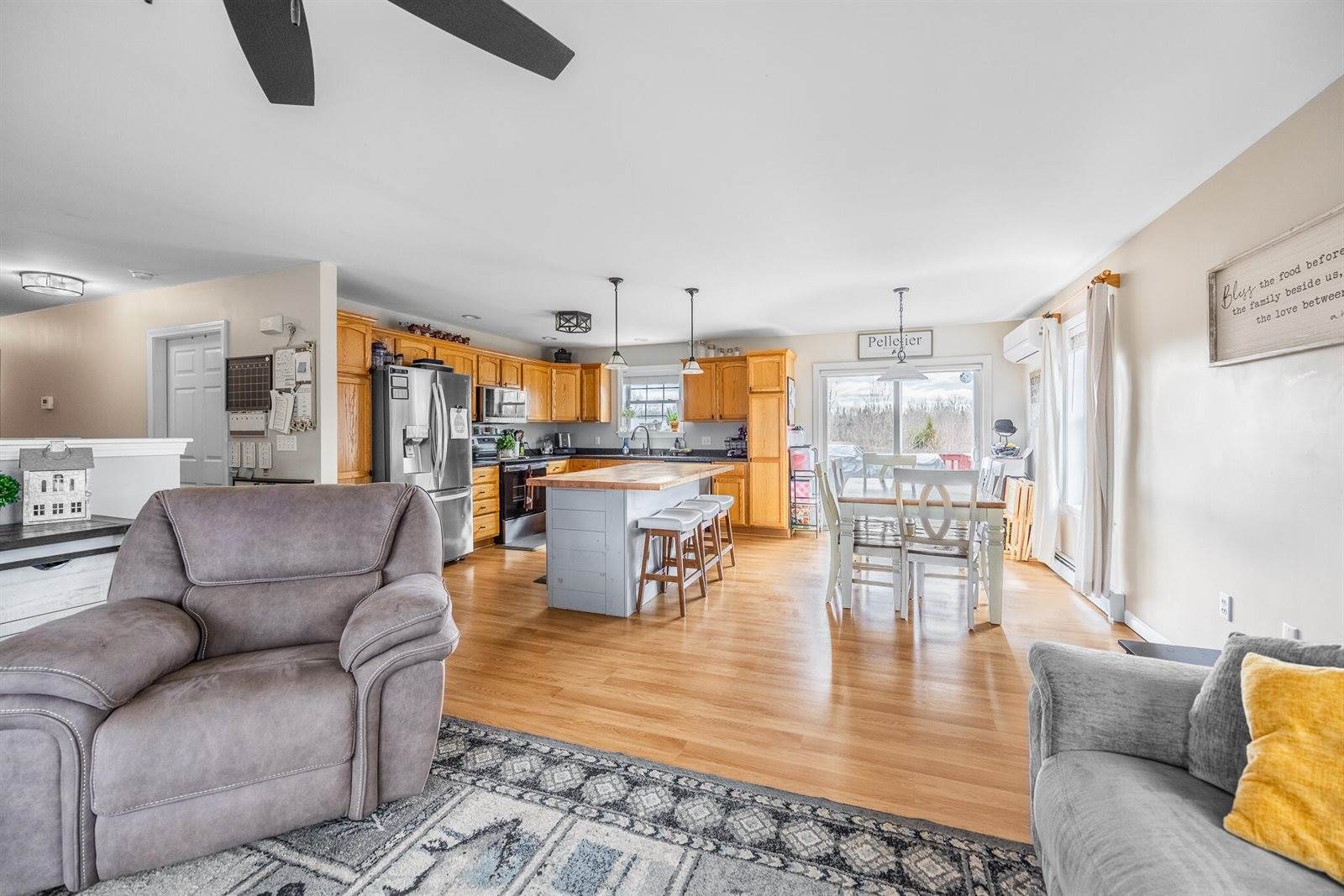190 Smith Road, Hermon, ME 04401