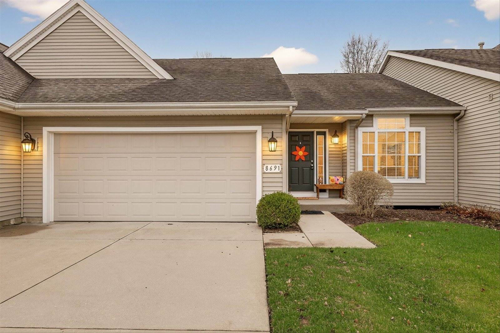 8691 Oakland Hills Circle, #2, Portage, MI 49024