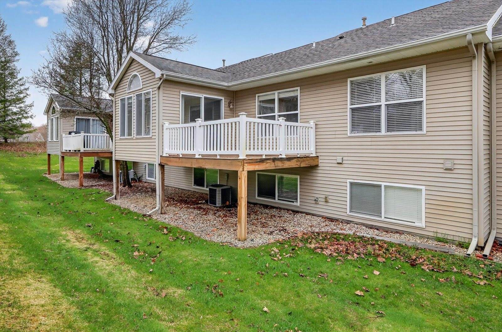 8691 Oakland Hills Circle, #2, Portage, MI 49024