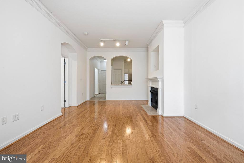 7 Booth Street, #109, Gaithersburg, MD 20878