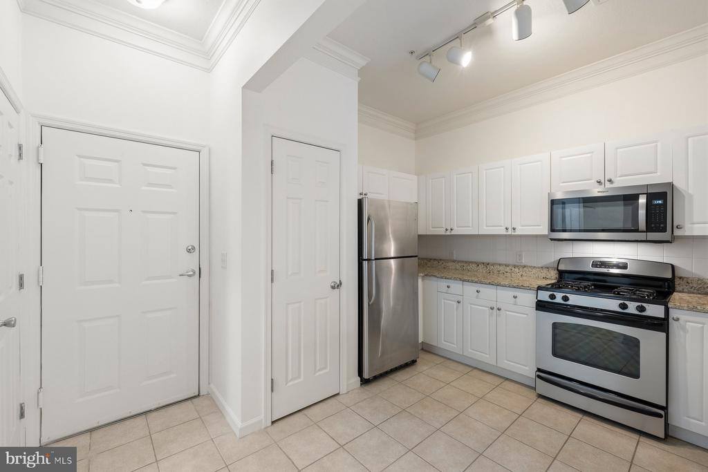 7 Booth Street, #109, Gaithersburg, MD 20878