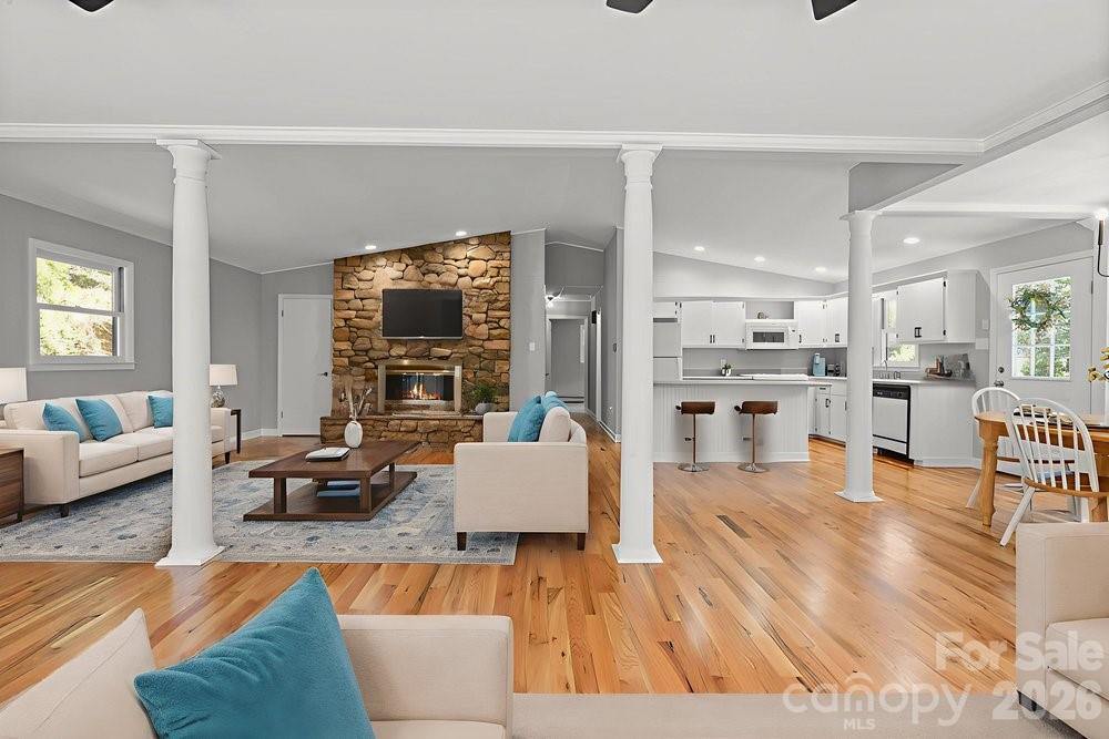 17 Twisted Trail, Black Mountain, NC 28711