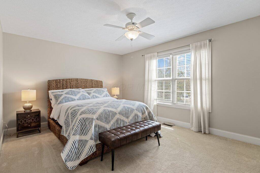 5934 Rocky Shore Drive, Lewis Center, OH 43035
