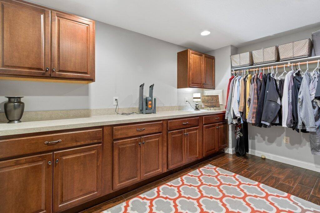 5934 Rocky Shore Drive, Lewis Center, OH 43035