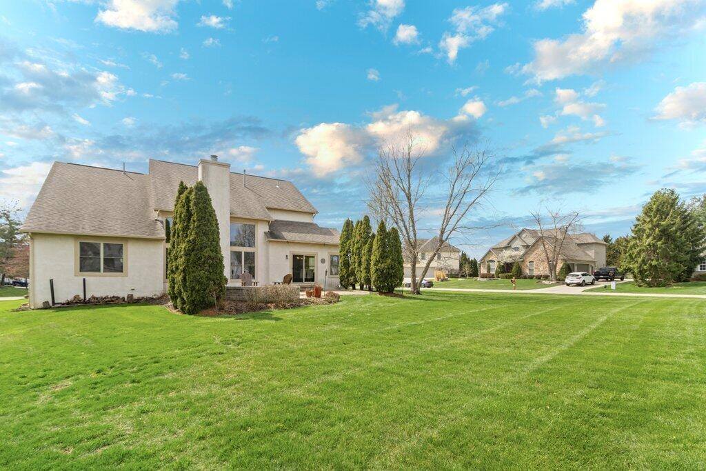 5934 Rocky Shore Drive, Lewis Center, OH 43035