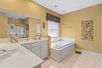 5934 Rocky Shore Drive, Lewis Center, OH 43035