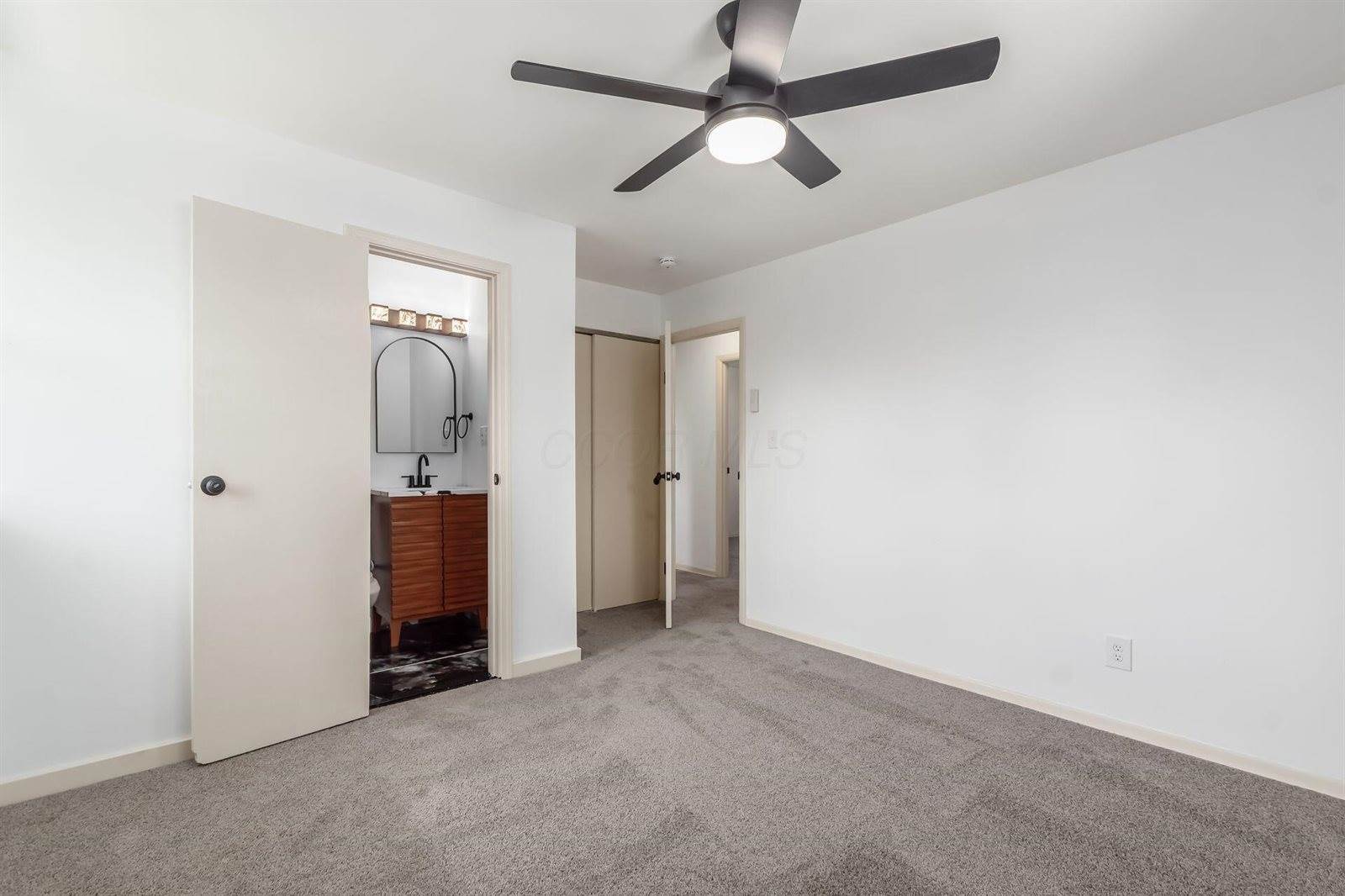 4818 Colonel Perry Drive, Columbus, OH 43229