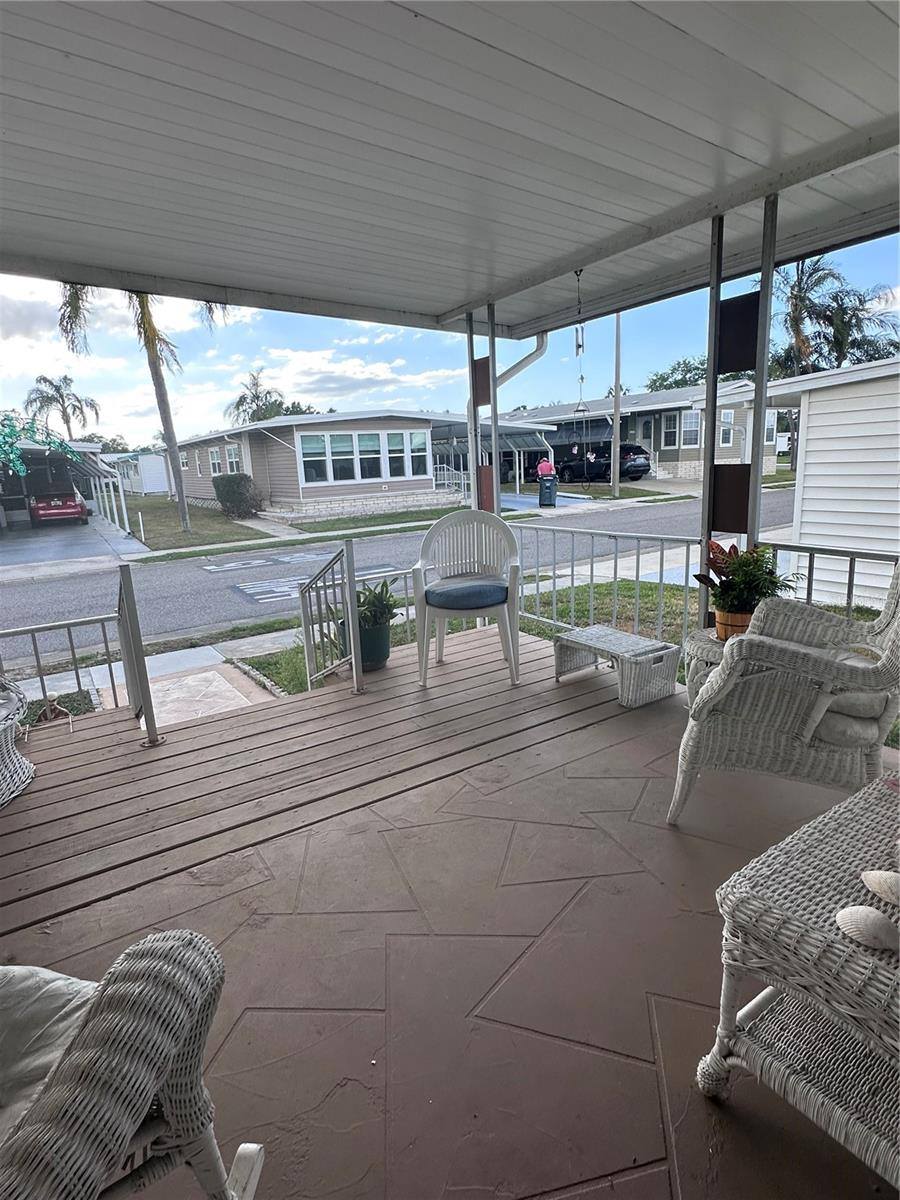 1100 Belcher Road South, Largo, FL 33771