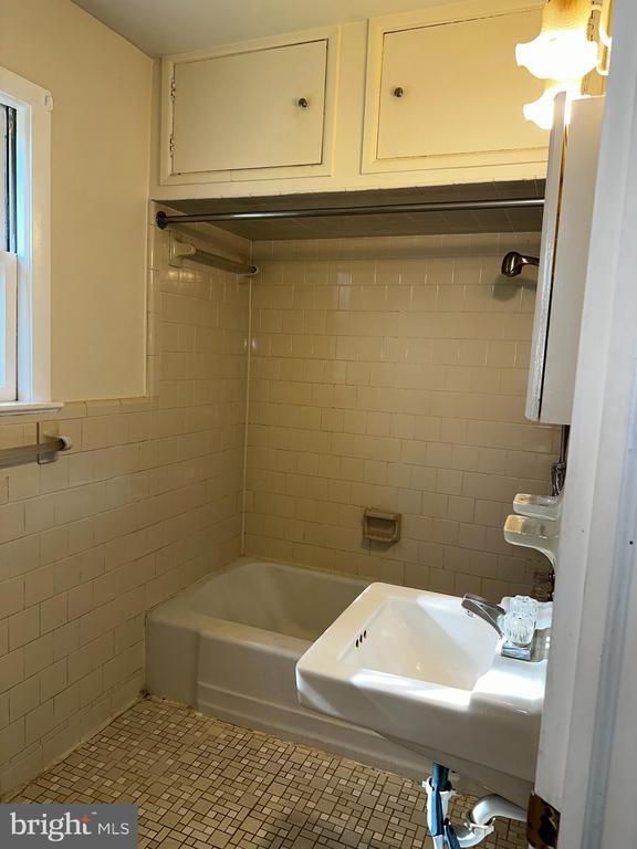 6 North Main Street, Keedysville, MD 21756