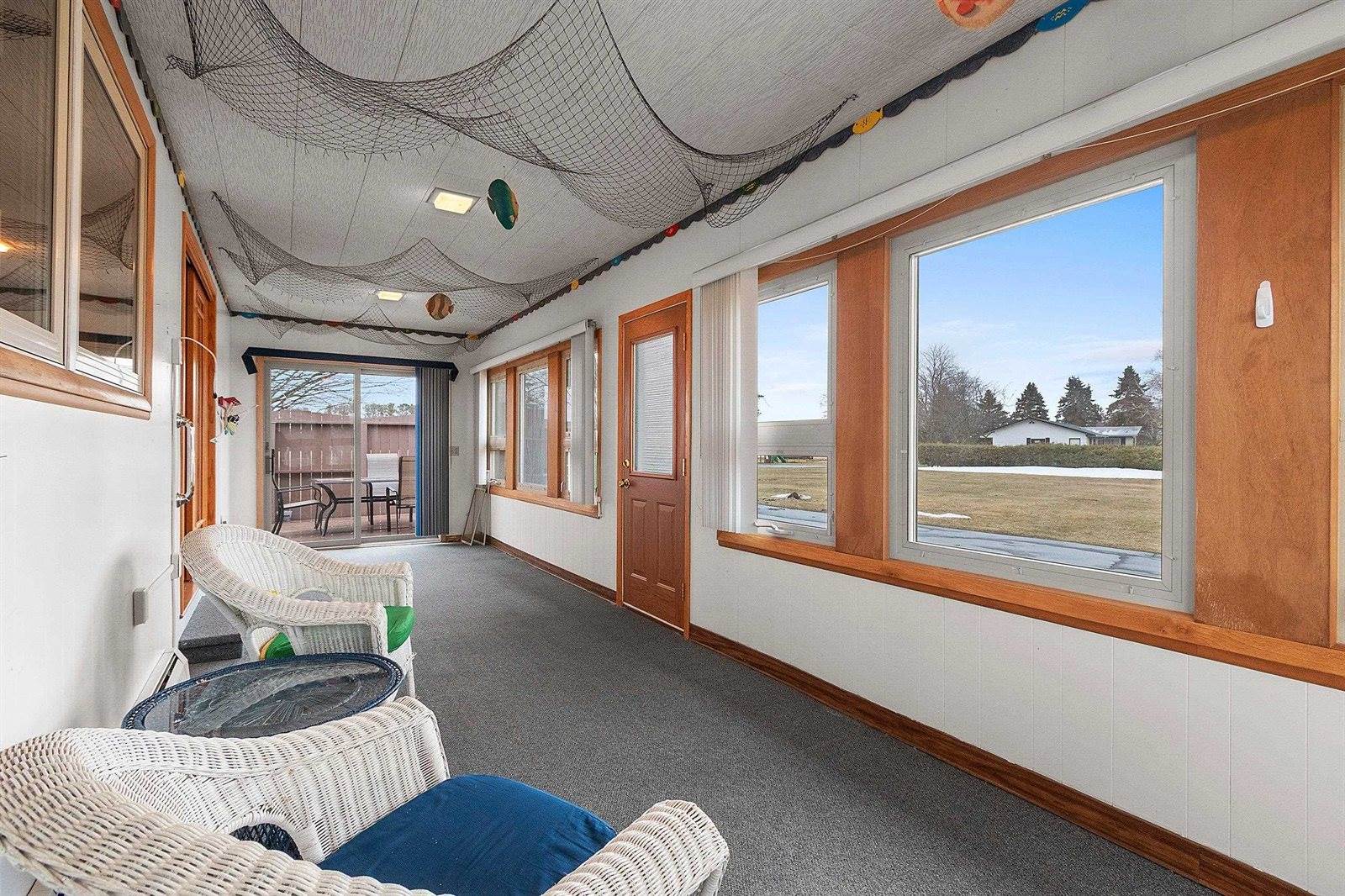 914 South Main Street, Mishicot, WI 54228