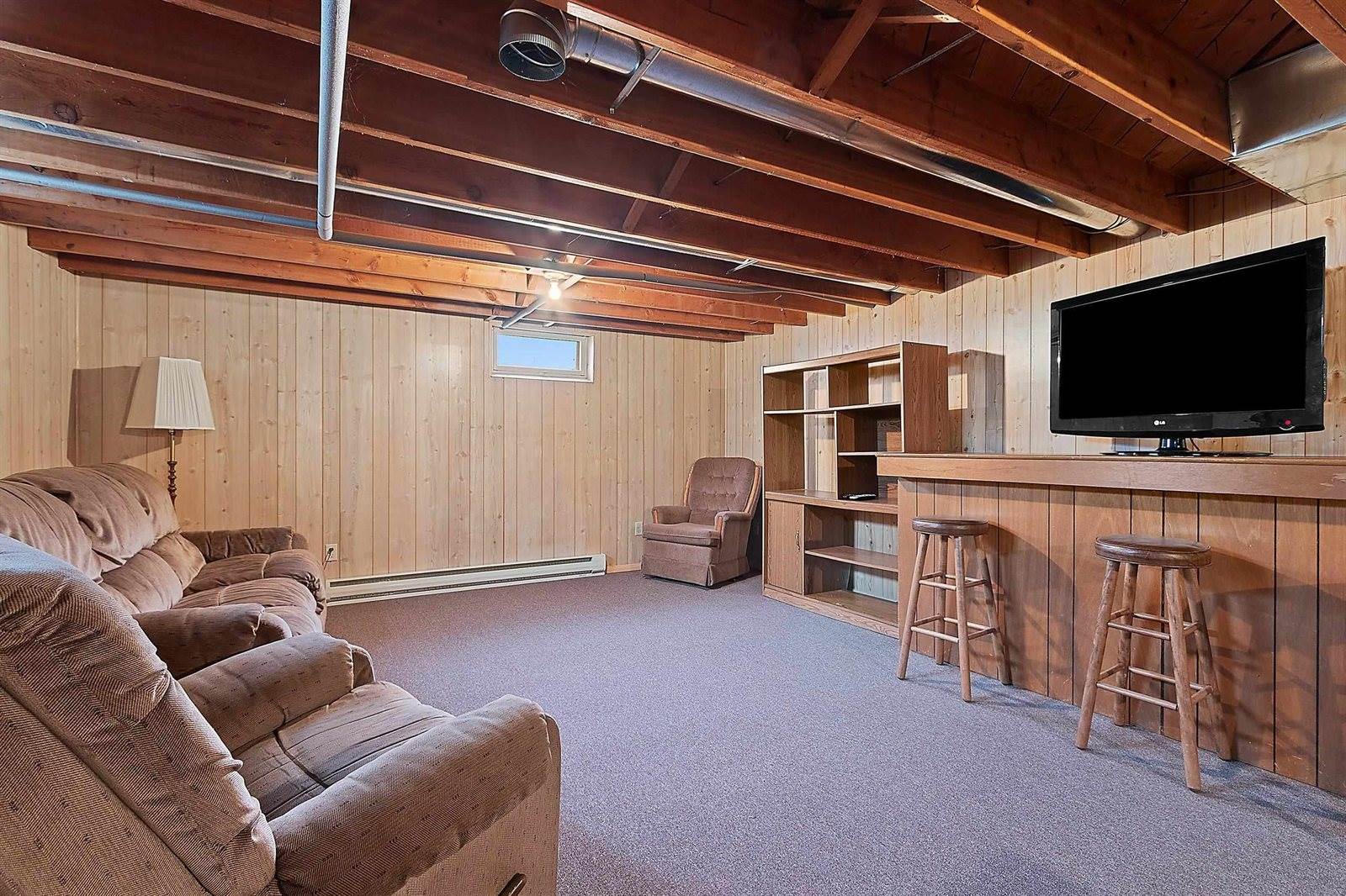 914 South Main Street, Mishicot, WI 54228