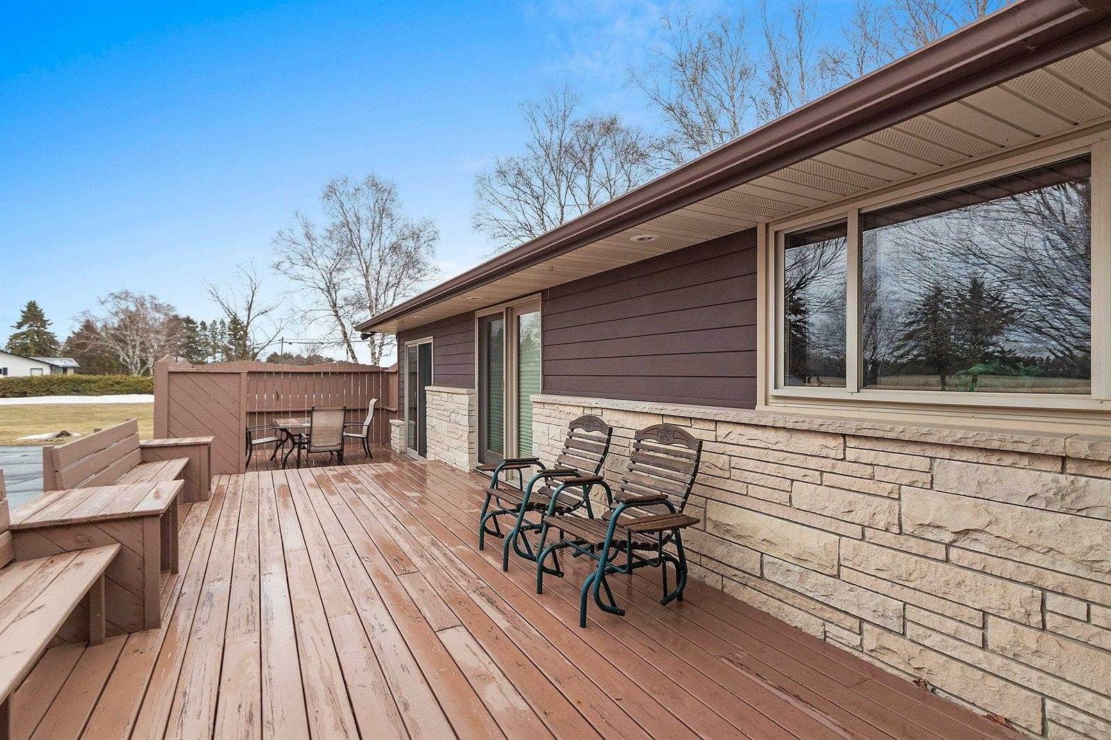 914 South Main Street, Mishicot, WI 54228