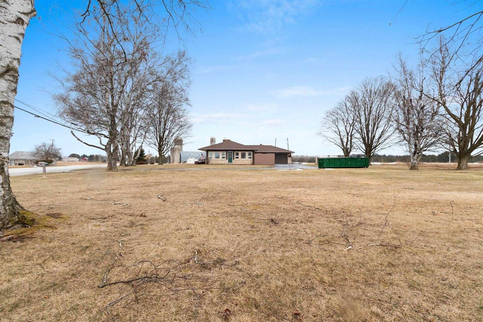 914 South Main Street, Mishicot, WI 54228
