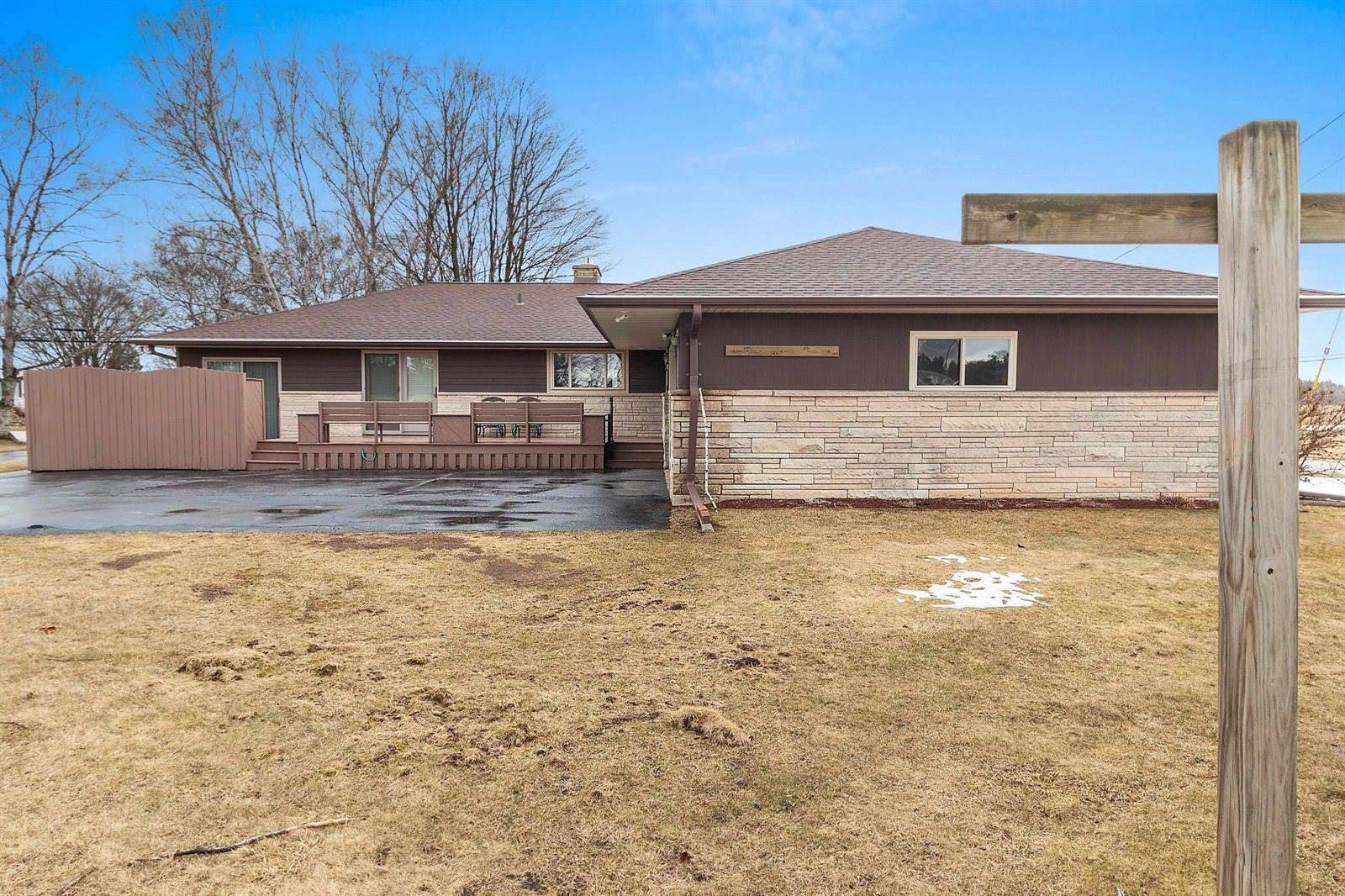 914 South Main Street, Mishicot, WI 54228