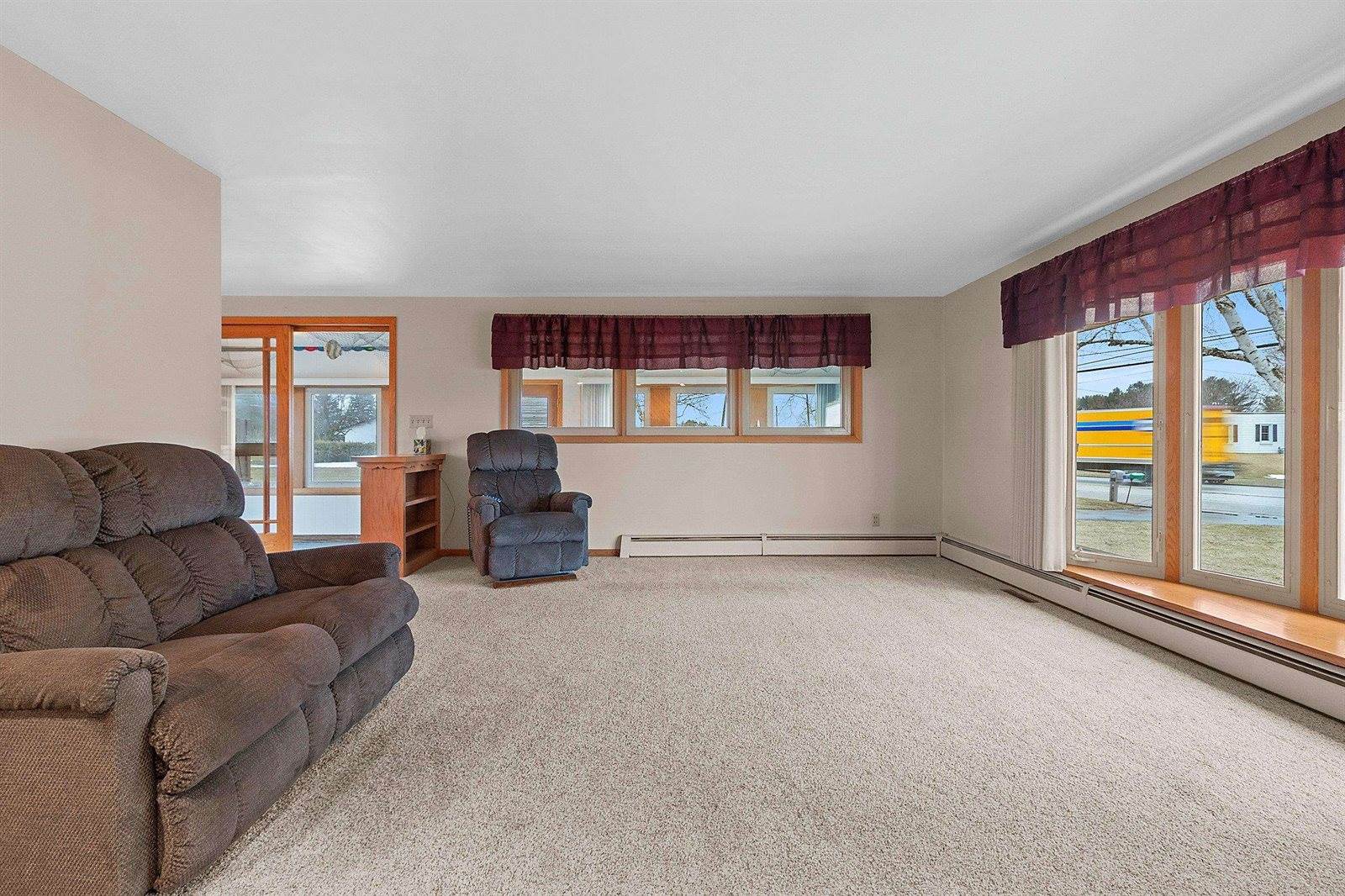 914 South Main Street, Mishicot, WI 54228