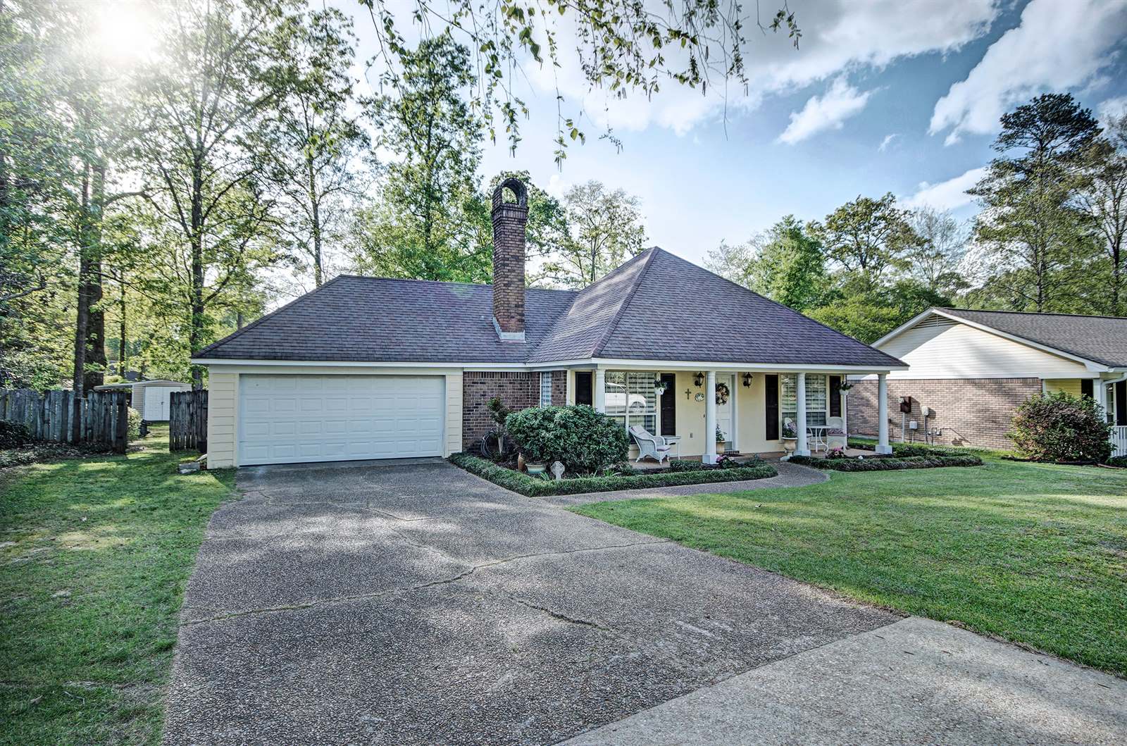 1210 Michael St, Flowood, MS 39232