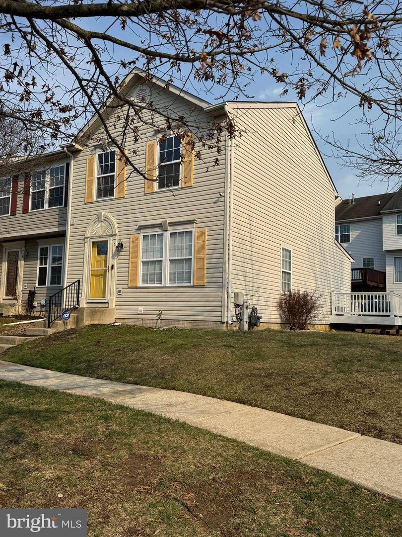 3 Gemstone Ct, Windsor Mill, MD 21244