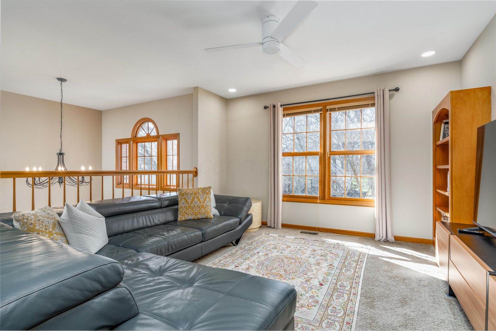 1204 Poppy Hills Drive, Blacklick, OH 43004